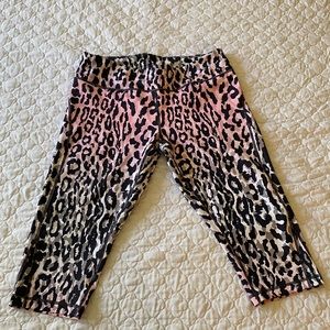 Zella pink and white leopard print leggings